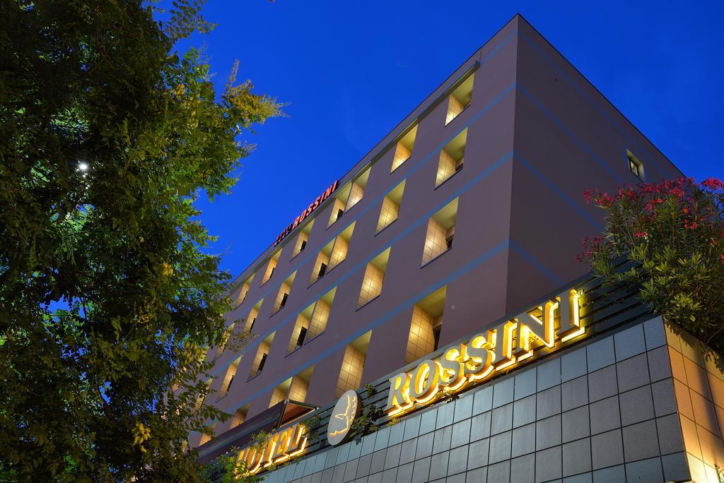Hotel Rossini Pesaro Exterior photo